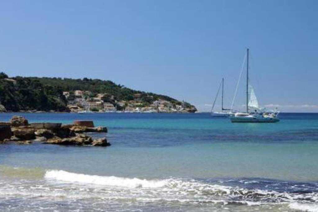 Appartement T2 Rez De Villa Proche Bord De Mer Le Pradet Luaran gambar