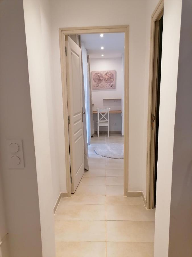 Appartement T2 Rez De Villa Proche Bord De Mer Le Pradet Luaran gambar