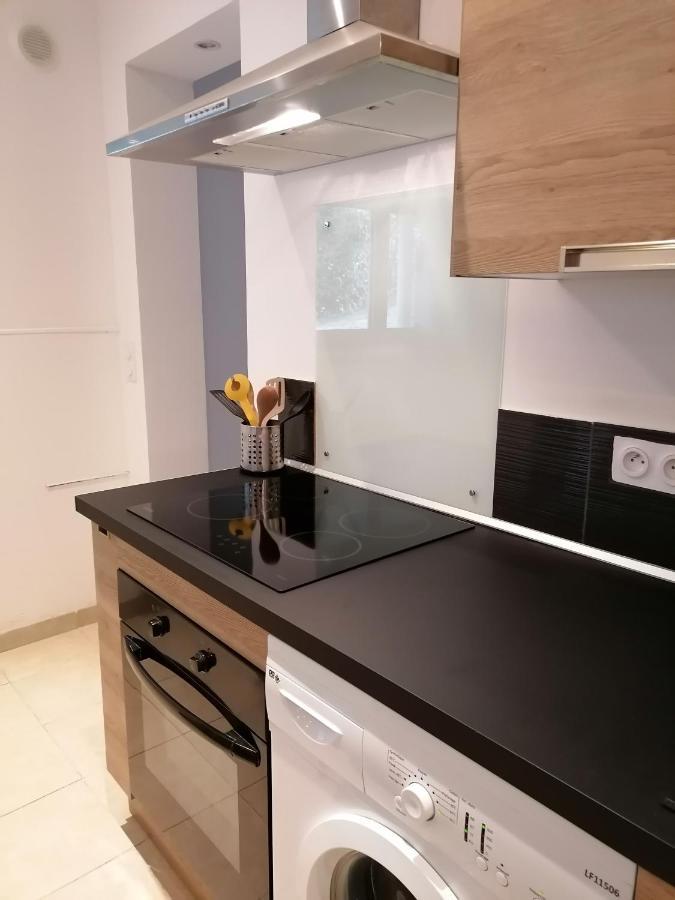 Appartement T2 Rez De Villa Proche Bord De Mer Le Pradet Luaran gambar